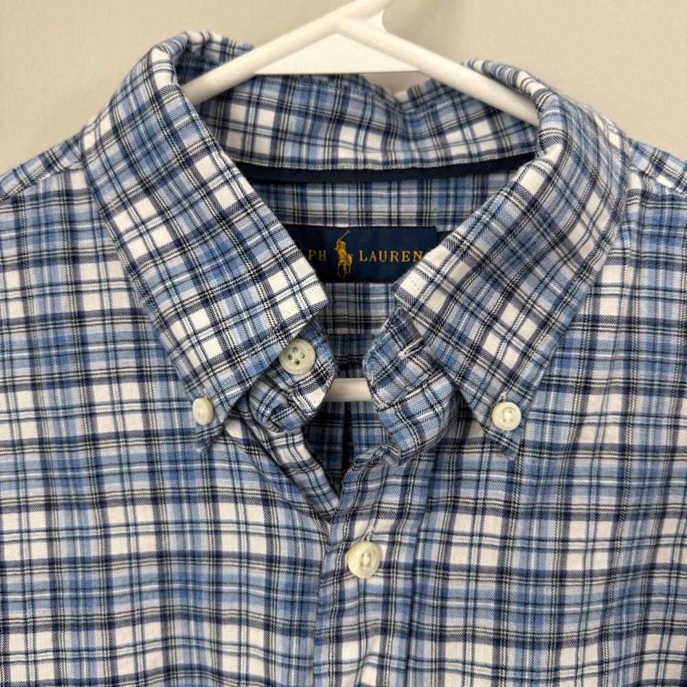 Ralph Lauren Men’s Size M Blue White Plaid Button-Down Dress Shirt With Pocket